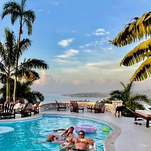 Waterfield Guest house Montego Bay